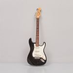 1054 8211 ELECTRIC GUITAR